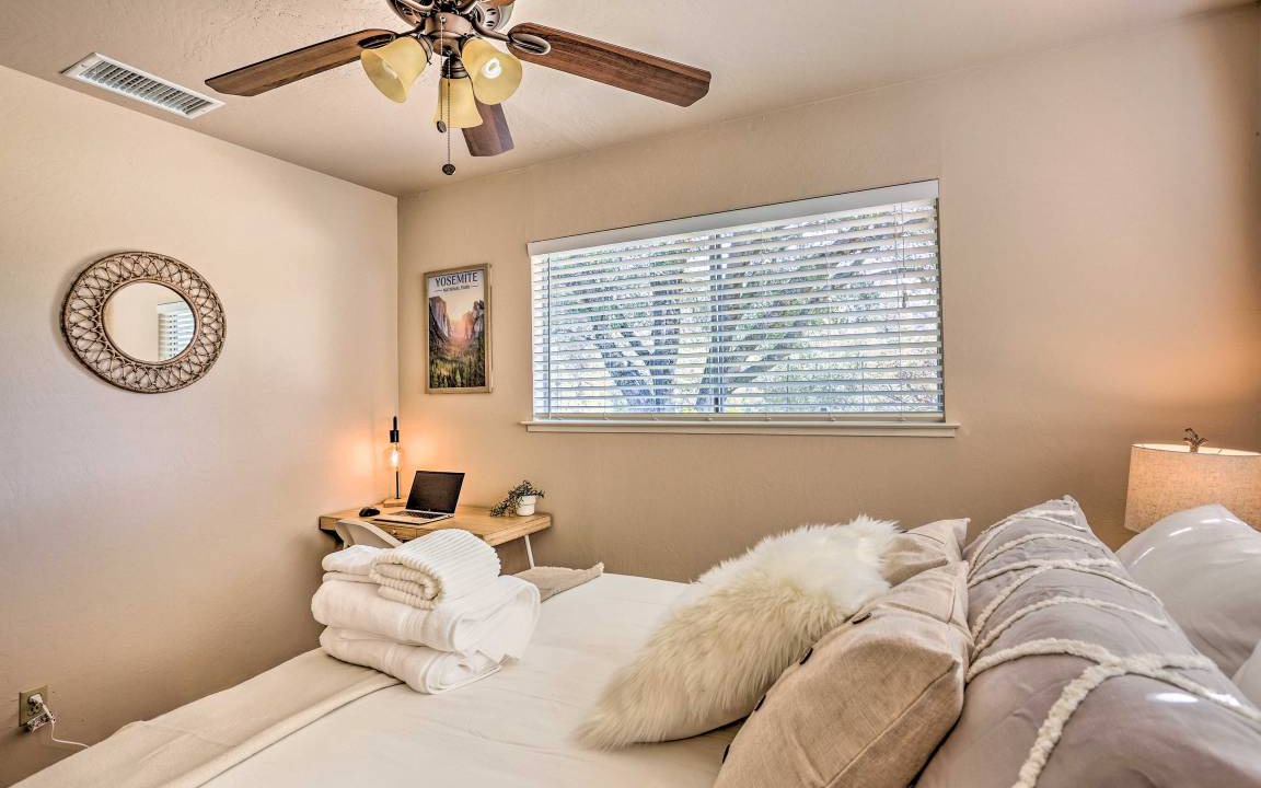Photo of Bedroom in Yosemite Forks