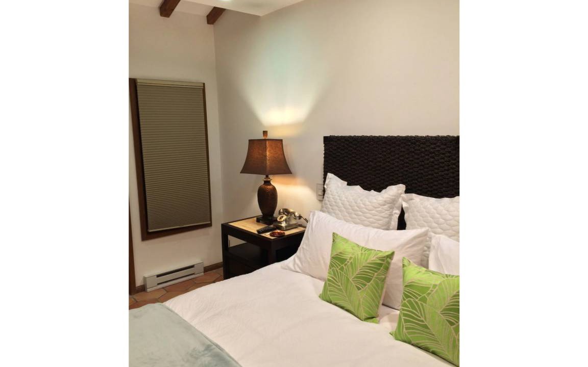 Photo of Bedroom in Avalon