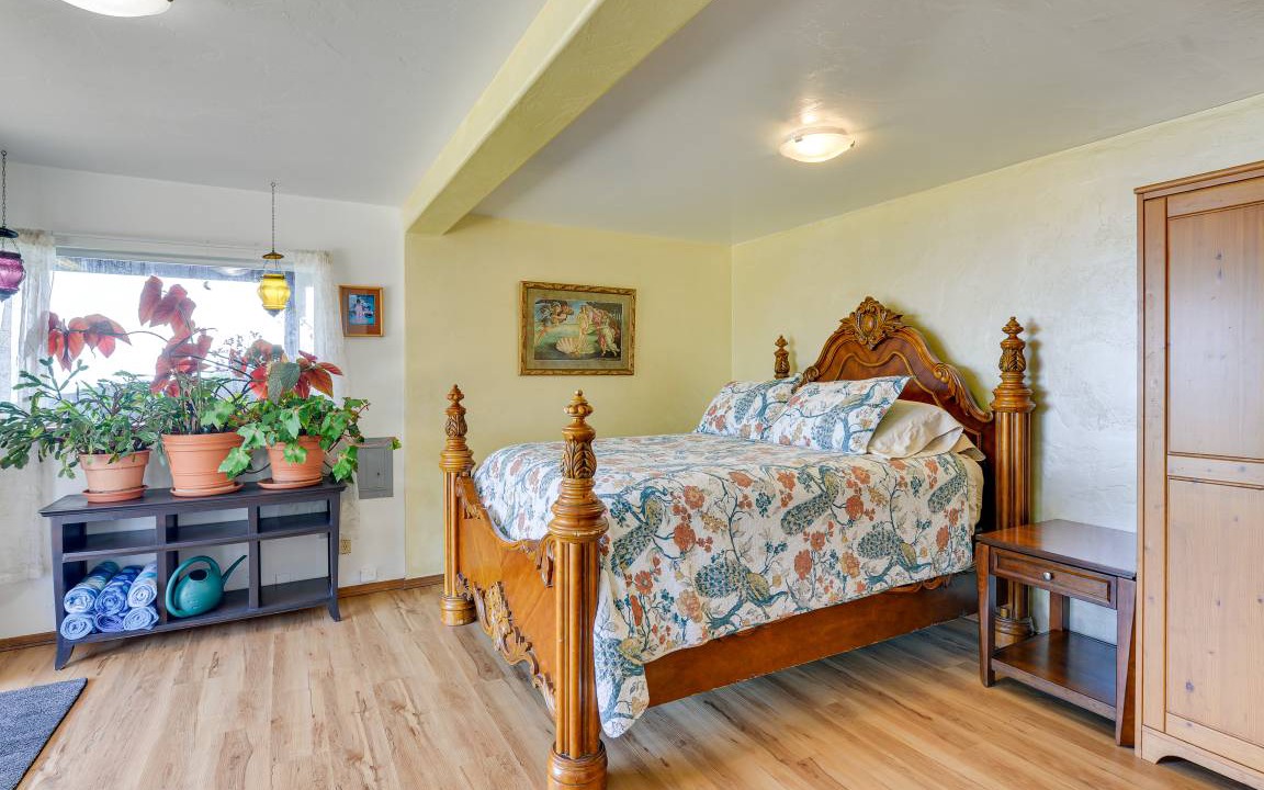 Photo of Bedroom in McKinleyville