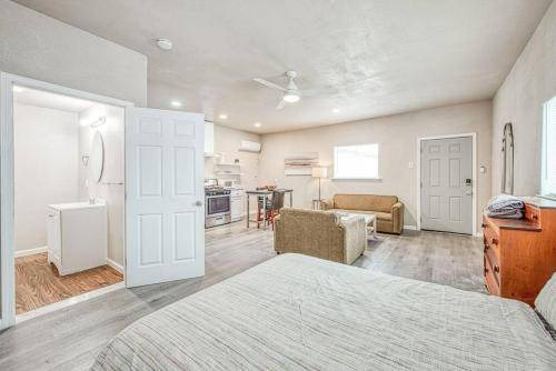 Photo of Bedroom in Raisin