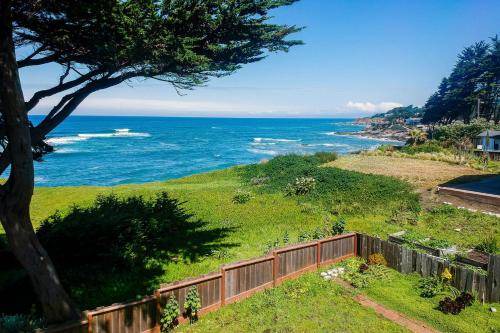 Photo of Others in Montara
