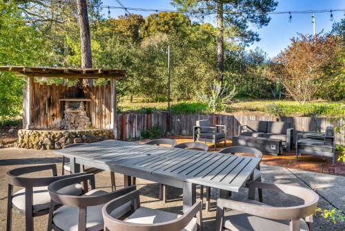 Photo of Others in Glen Ellen