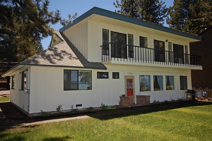 Photo of Buildings in Al Tahoe