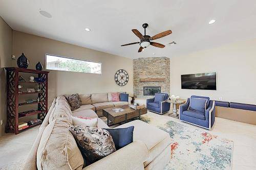 Photo of Livingroom in Desert Club Estates