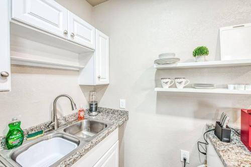 Photo of Kitchen in Raisin