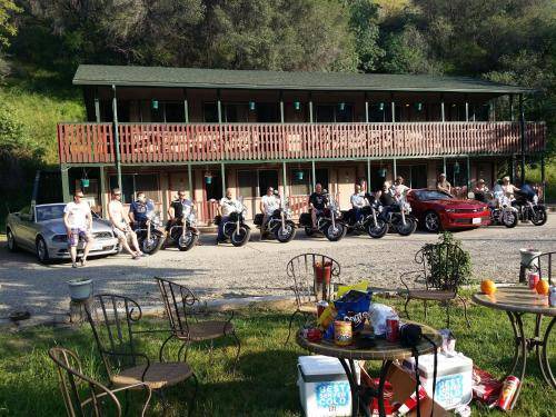 Photo of Others in Three Rivers