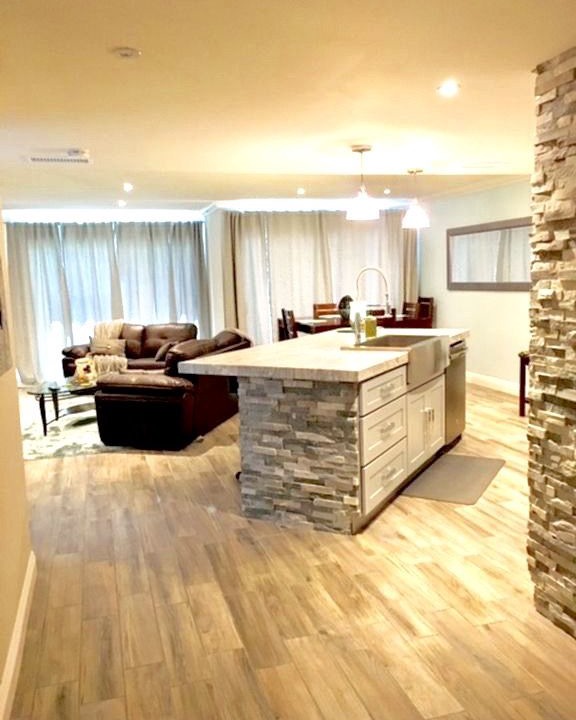 Photo of Livingroom in Townsite