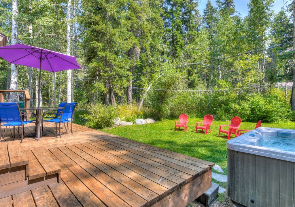 Photo of Others in Tahoe Pines