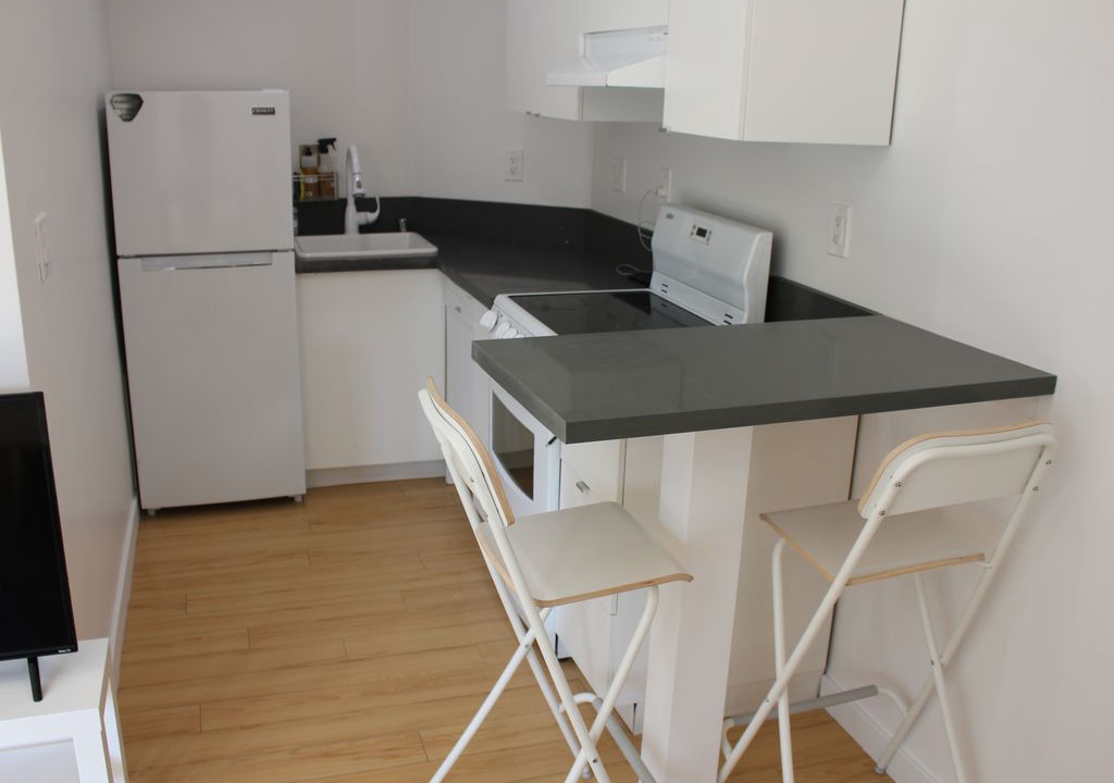 Photo of Kitchen in West Los Angeles