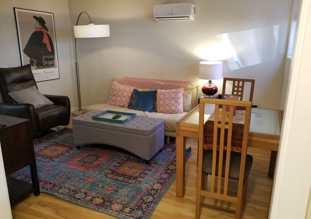 Photo of Livingroom in Middletown