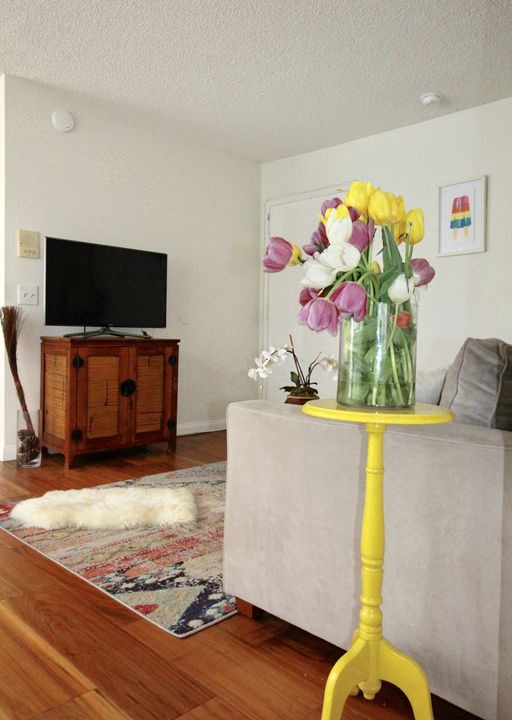 Photo of Livingroom in West Los Angeles
