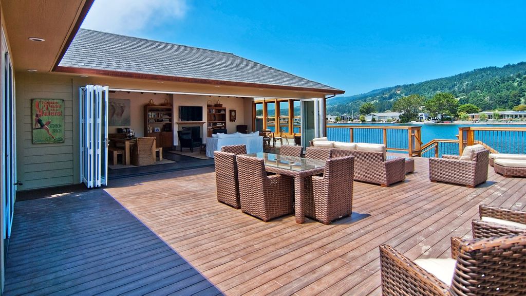 Photo of Patio Balcony in Stinson Beach