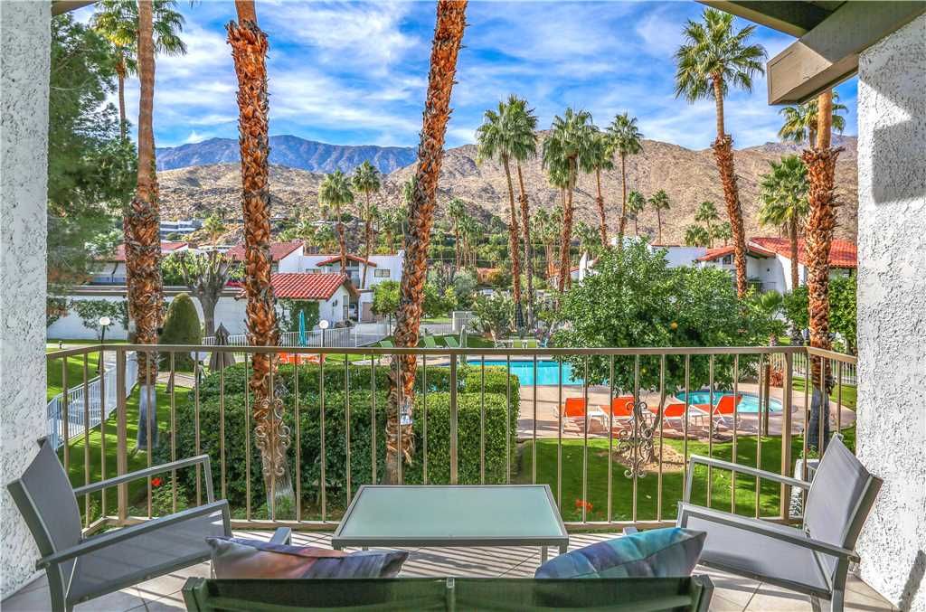 Photo of Patio Balcony in Canyon Corridor