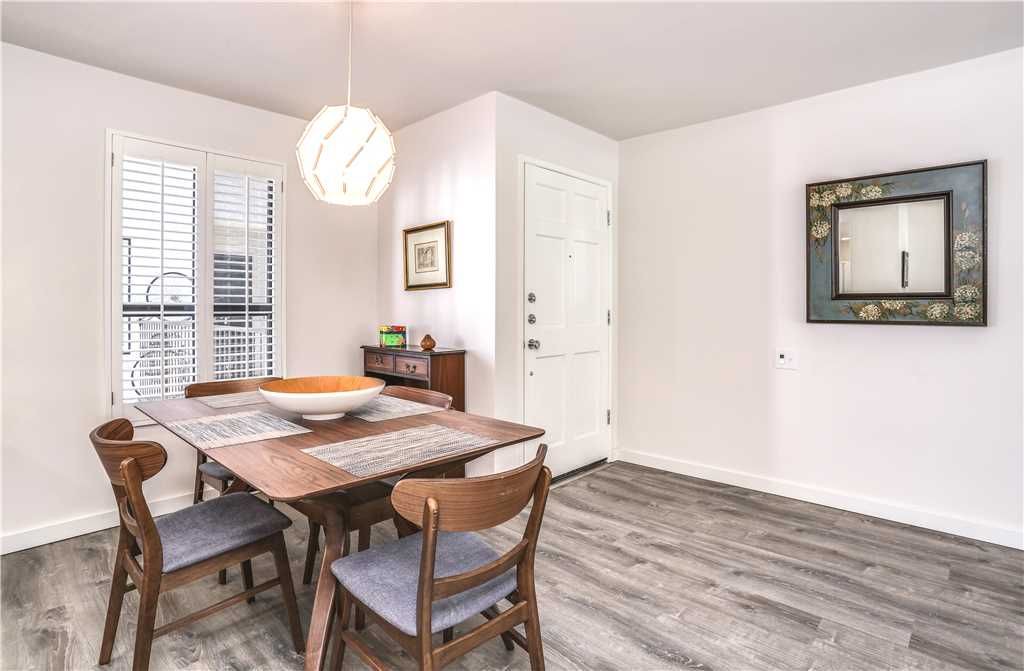 Photo of Livingroom in Canyon Corridor