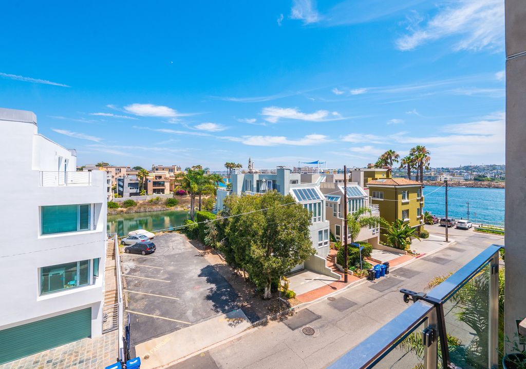 Photo of Others in Marina Peninsula