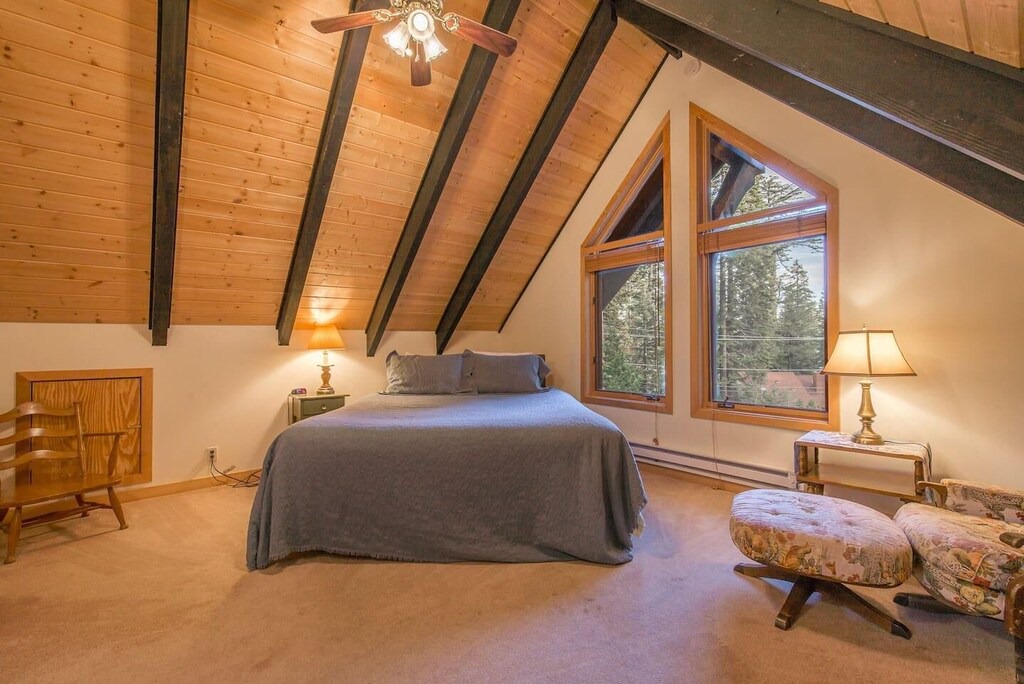 Photo of Bedroom in Homewood