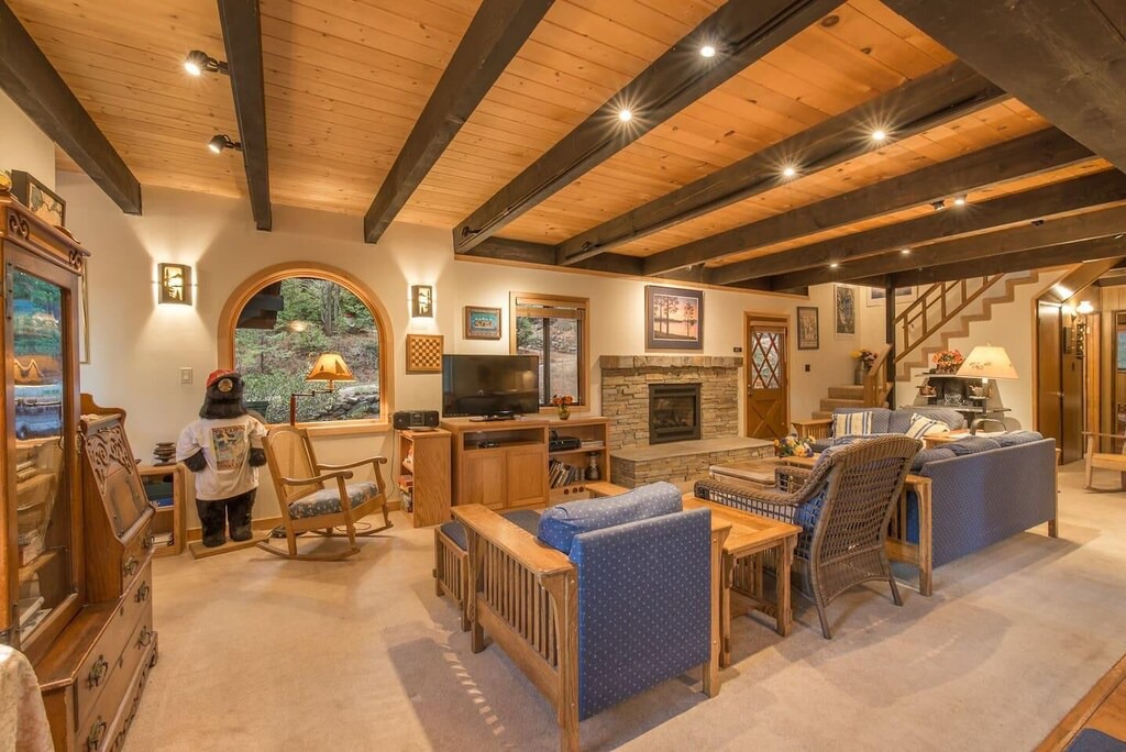 Photo of Livingroom in Homewood