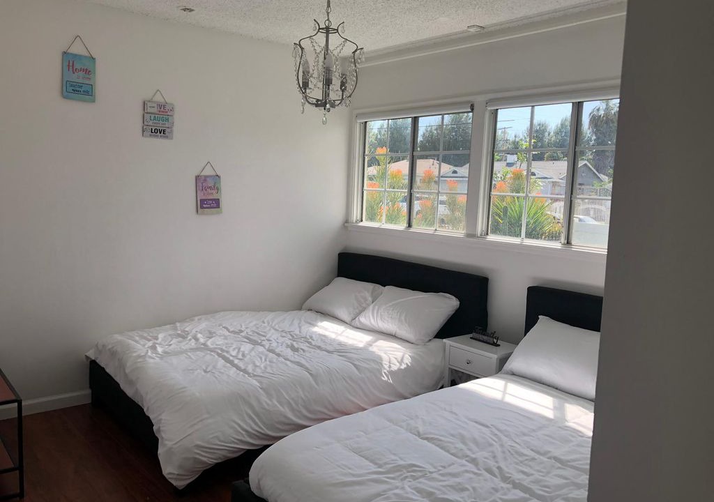 Photo of Bedroom in Reseda