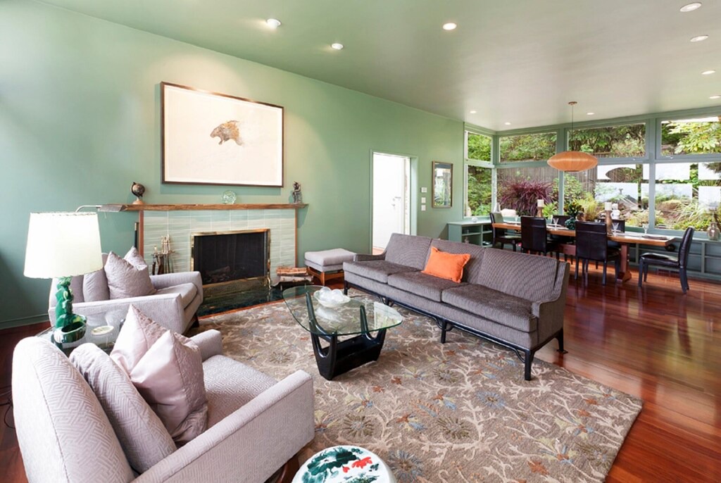 Photo of Livingroom in Ashbury Heights