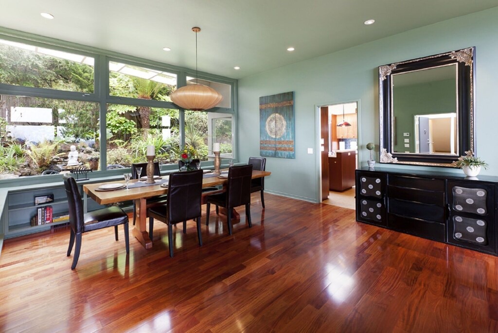 Photo of Livingroom in Ashbury Heights