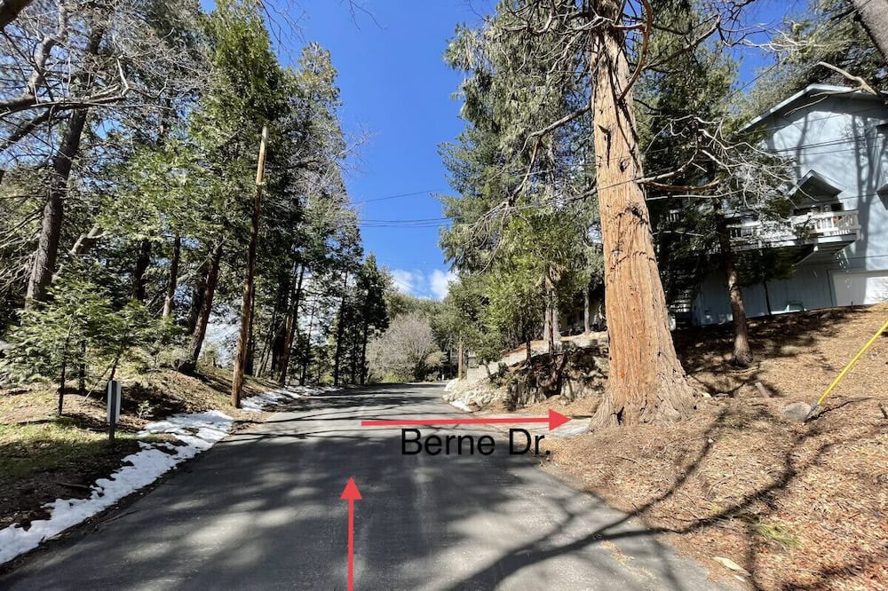 Photo of Outdoor in Crestline