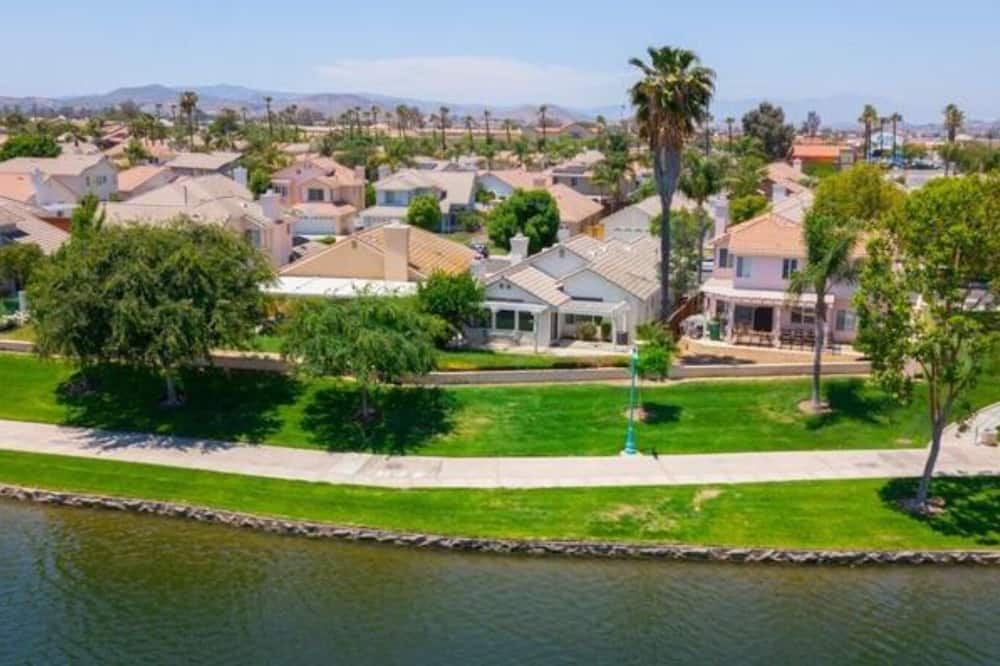 Photo of Others in Menifee