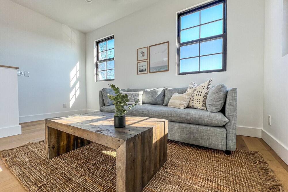 Photo of Livingroom in Leucadia
