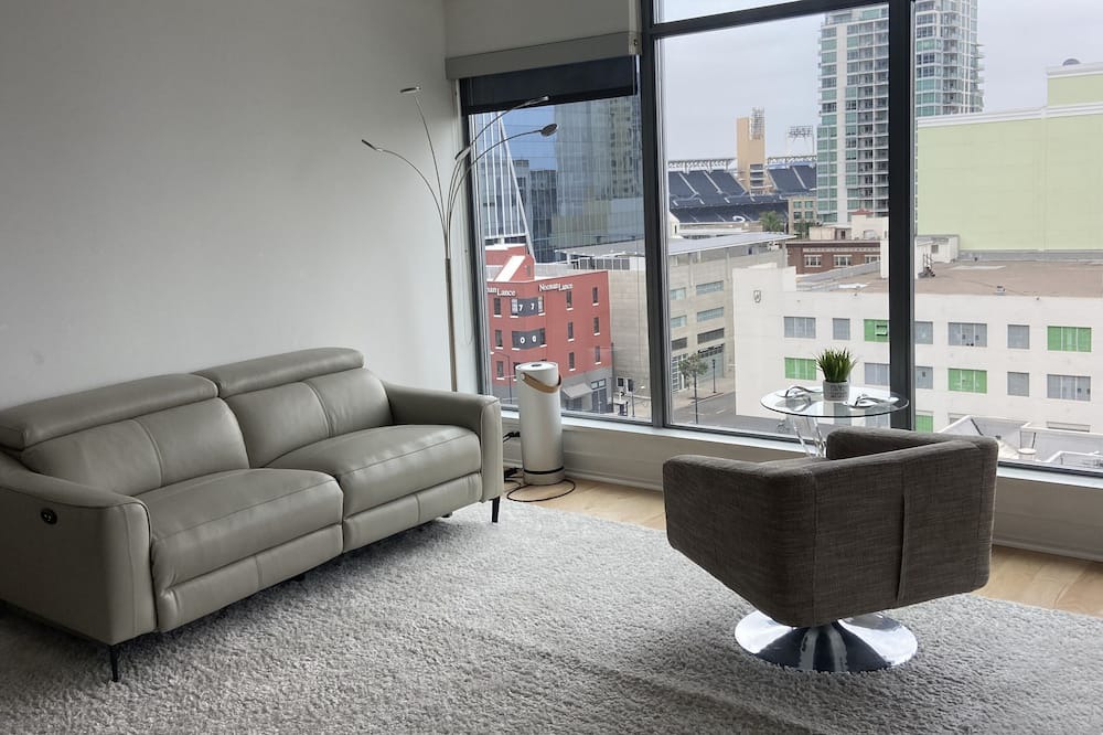 Photo of Livingroom in Pacific Terrace