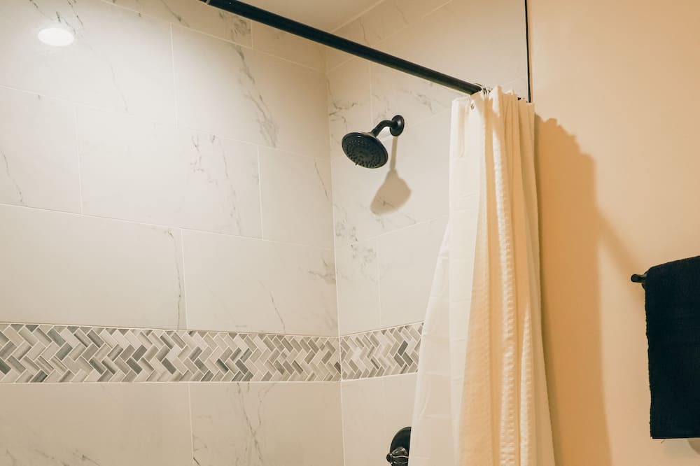 Photo of Bathroom in Visalia