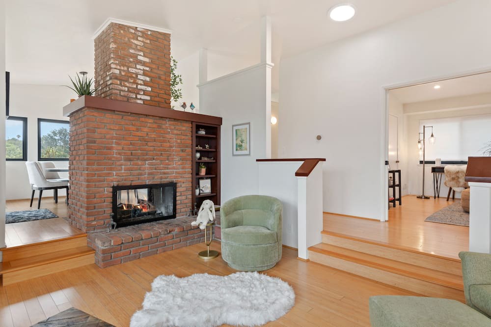 Photo of Livingroom in Las Positas