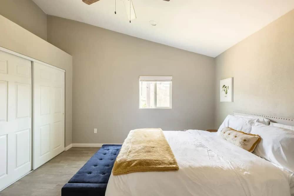 Photo of Bedroom in North Ridge