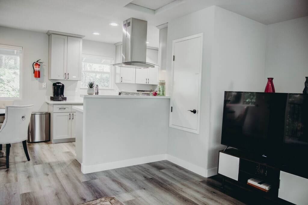 Photo of Kitchen in Apple Hill