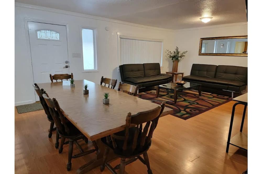 Photo of Livingroom in Stevinson