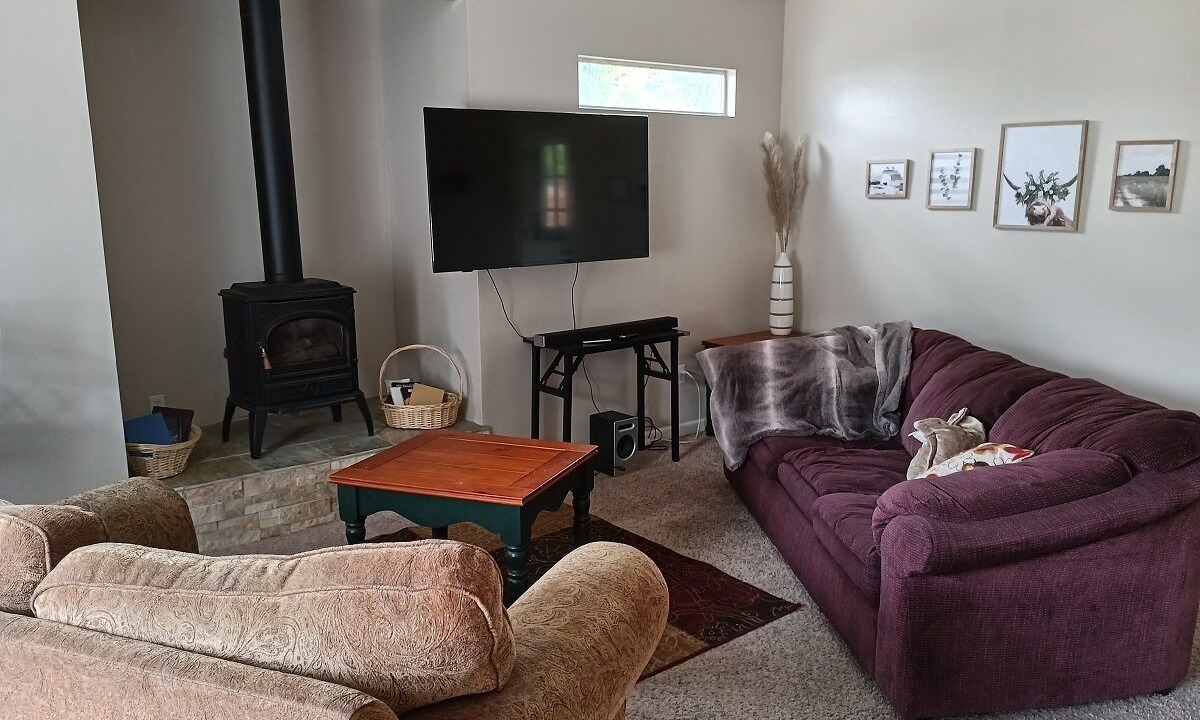 Photo of Livingroom in Redding