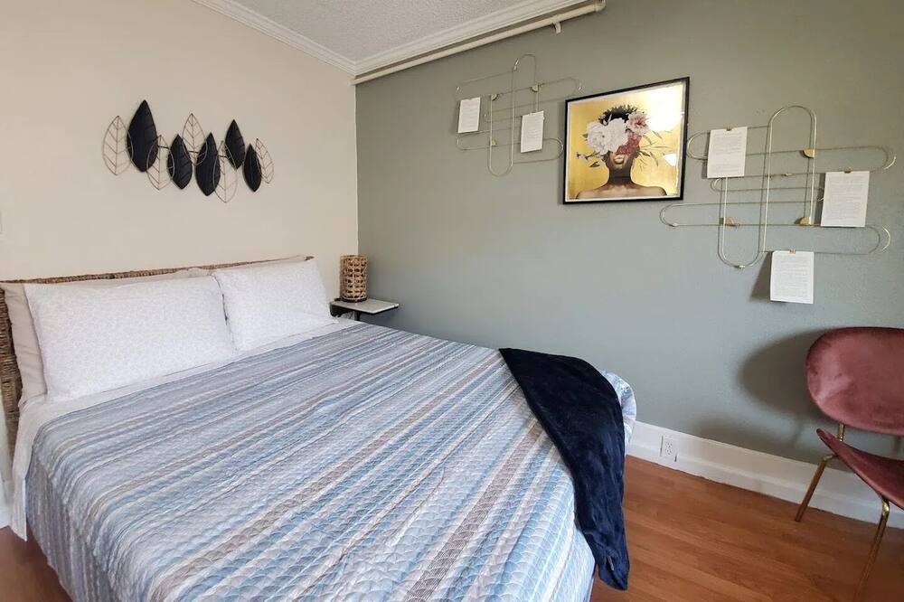 Photo of Bedroom in Cortez Hill