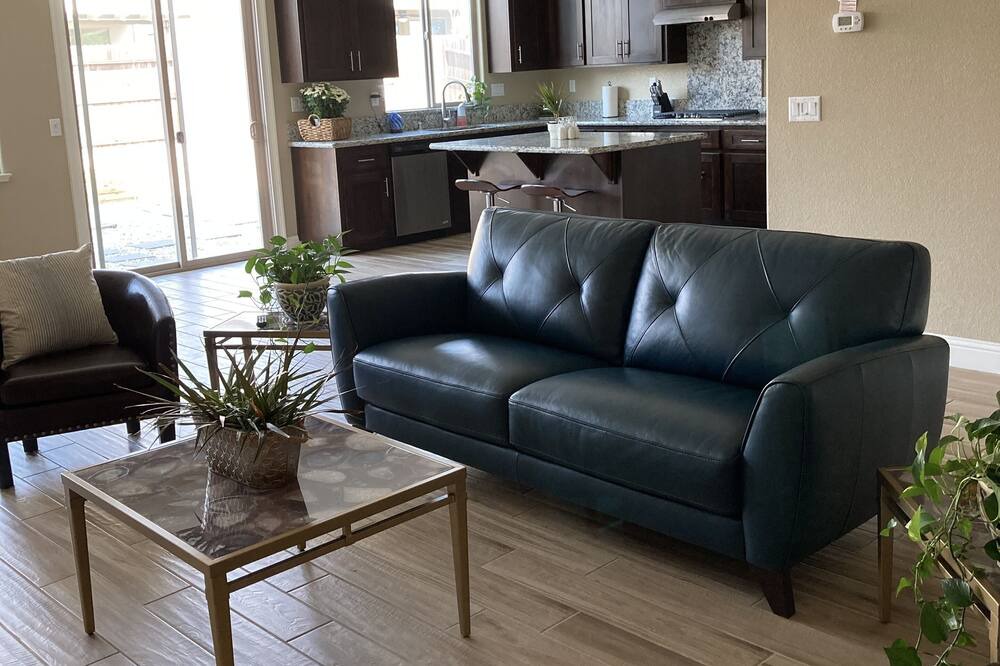 Photo of Livingroom in Lincoln