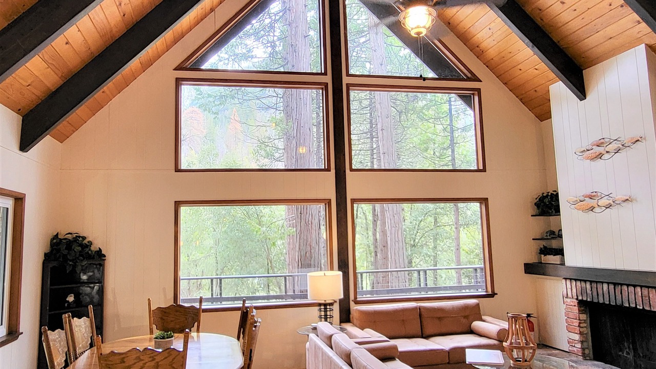 Photo of Livingroom in Camp Nelson