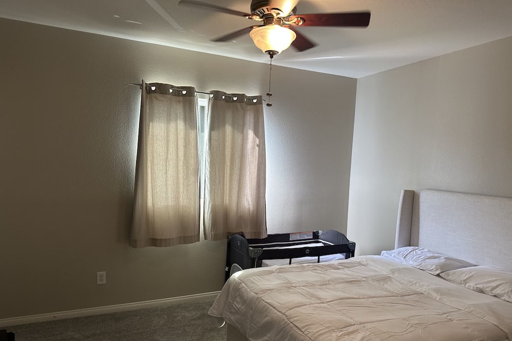 Photo of Bedroom in Rubidoux