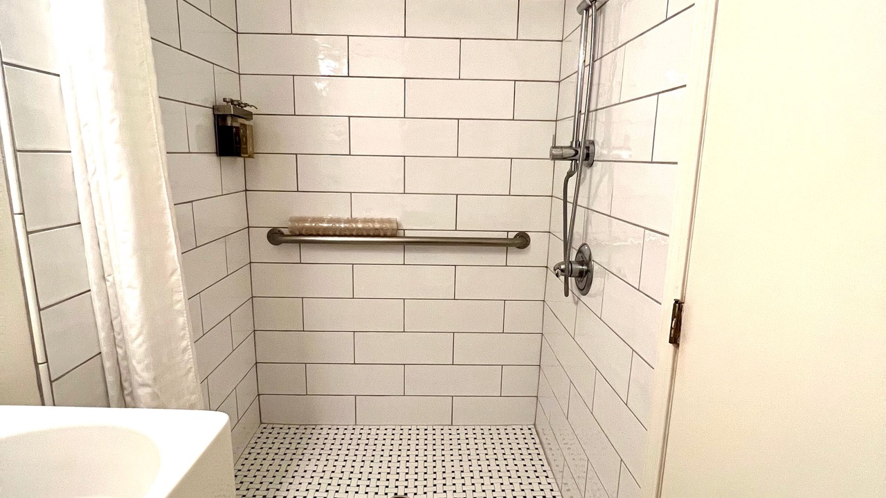 Photo of Bathroom in East San Roque