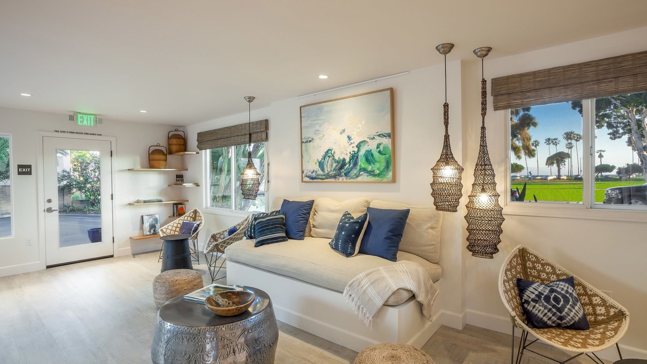 Photo of Livingroom in East Beach