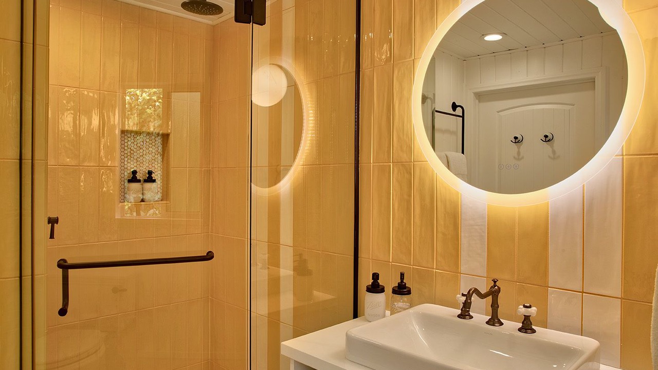 Photo of Bathroom in Deepwell Estates
