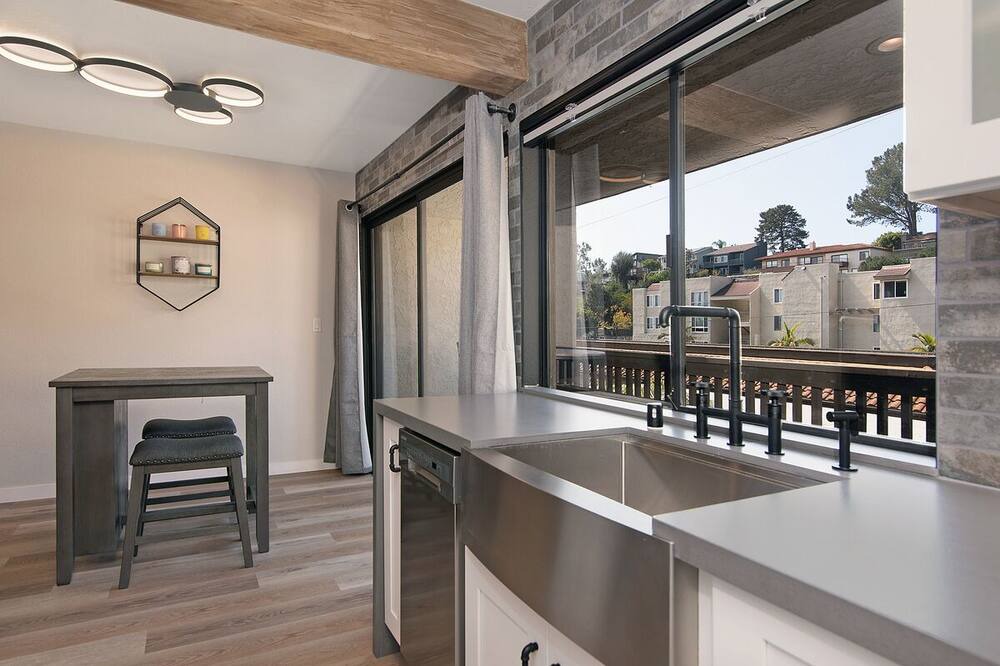 Photo of Bedroom in Del Mar Heights