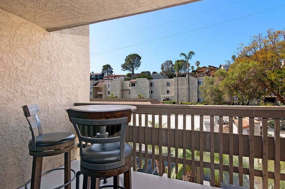 Photo of Patio Balcony in Del Mar Heights