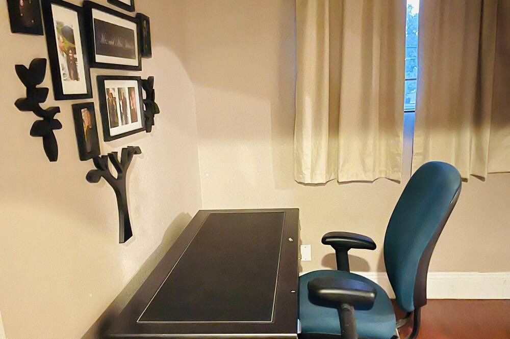 Photo of Bedroom in Fair Oaks
