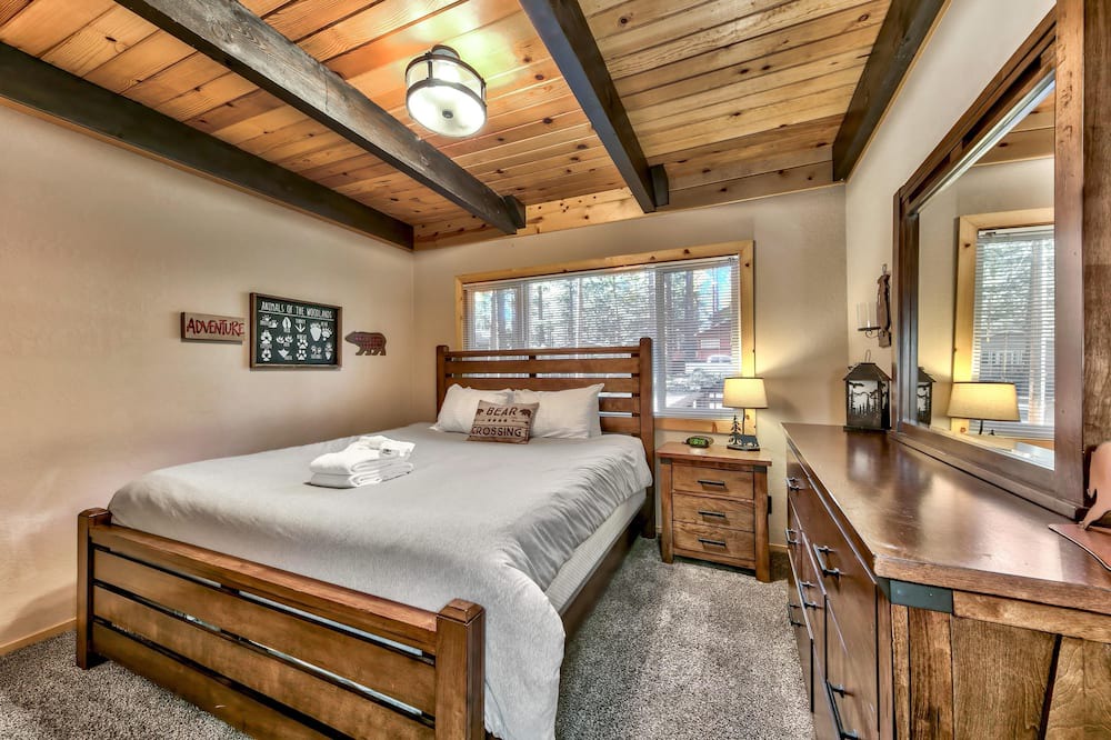Photo of Bedroom in Pioneer Trail