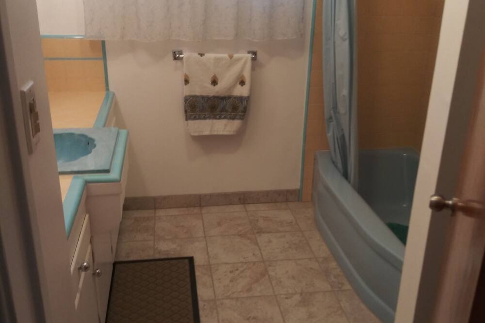 Photo of Bathroom in Downey