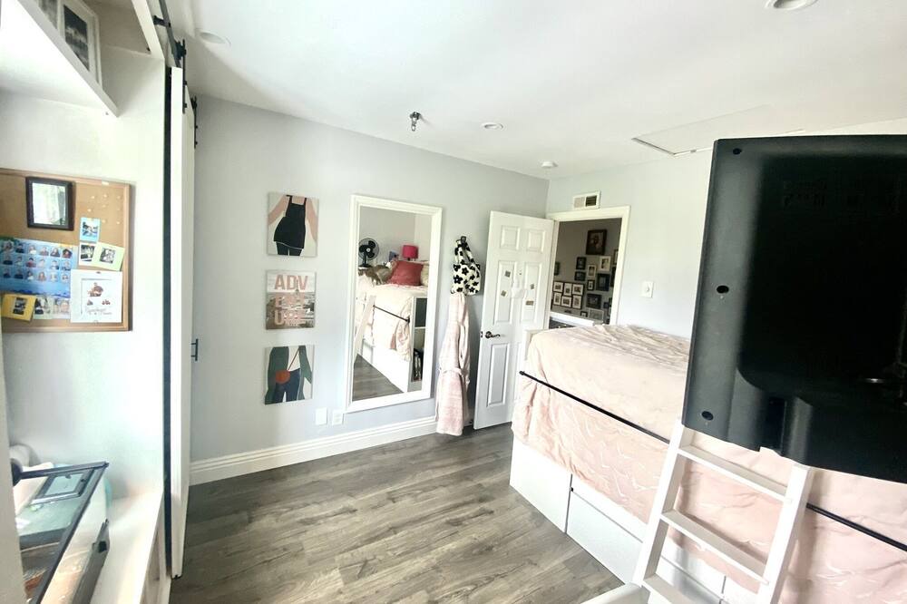 Photo of Bedroom in Encinitas