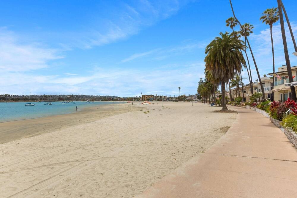 Photo of Others in South Mission Beach