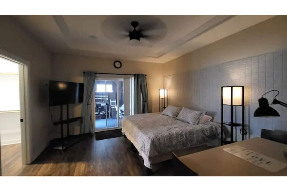 Photo of Bedroom in East Hemet