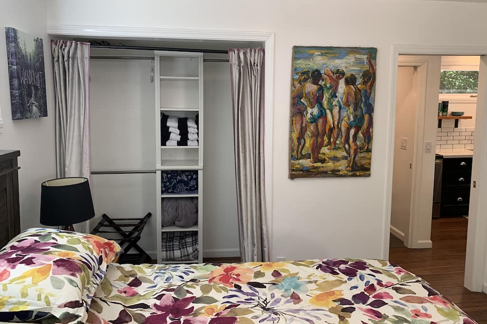 Photo of Bedroom in Cazadero